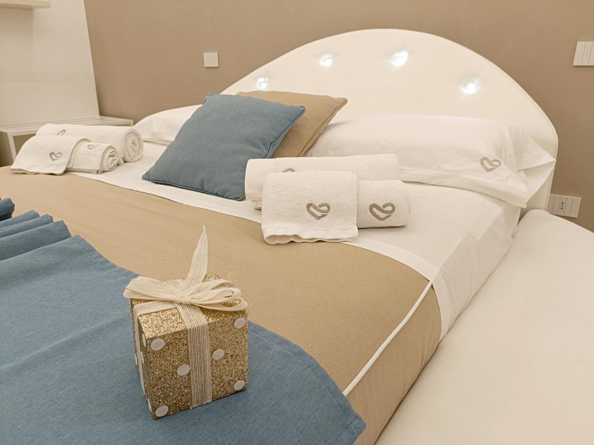 Romantic Suite Monopoli Exterior foto